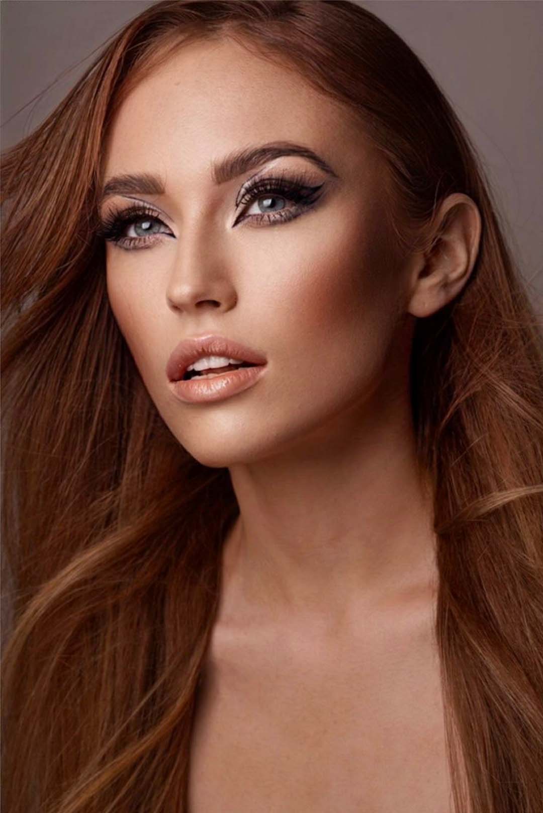 Zavod studio model Kaya Laura makeup by Alona Dmytrenko