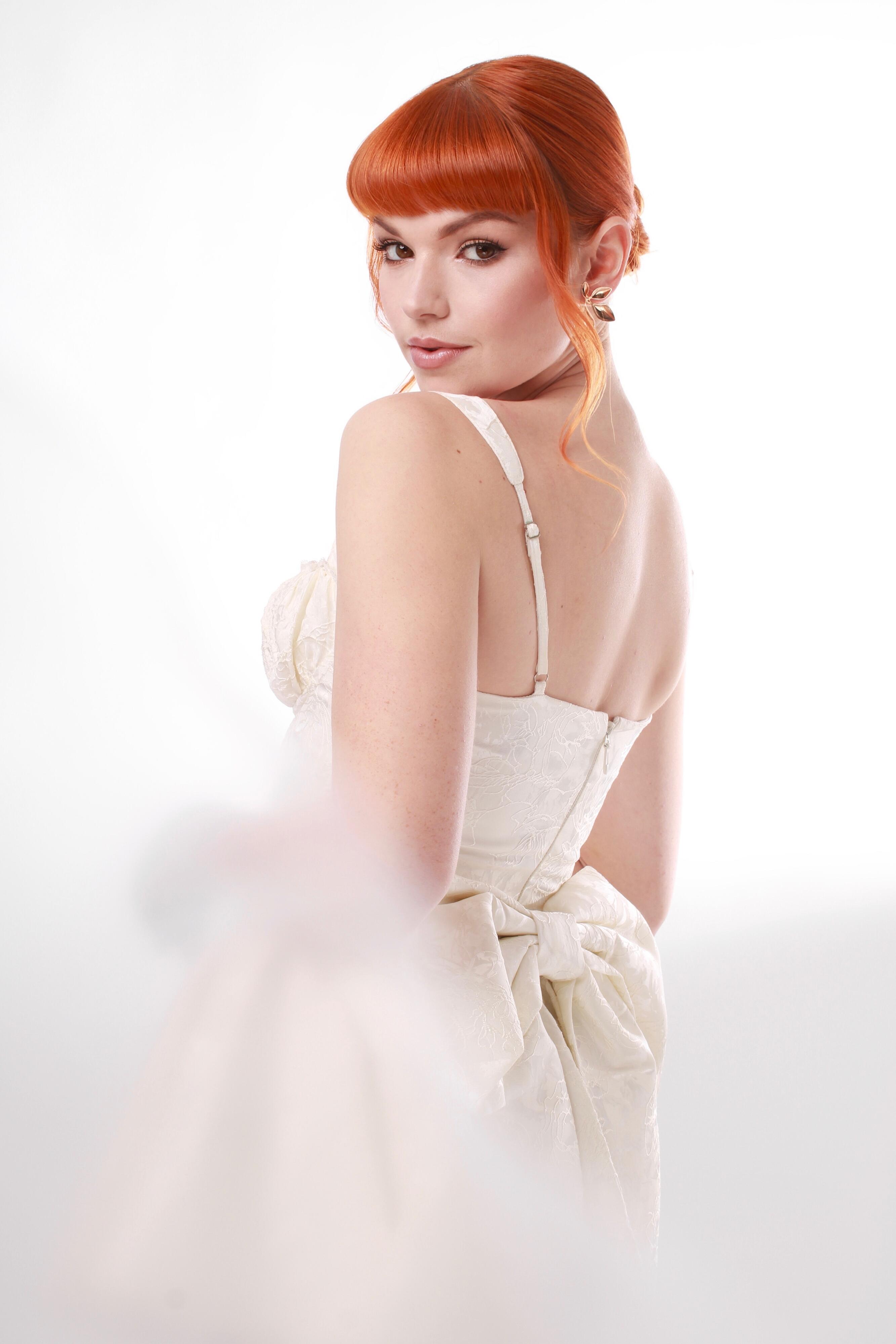 wedding-sheffiedl-winter-garden-alona-makeup-artist